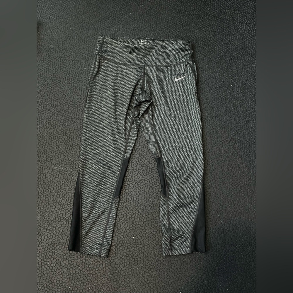 Nike Relay Running Capri Tights Meteor Print Mesh Black‎ Grey size small
